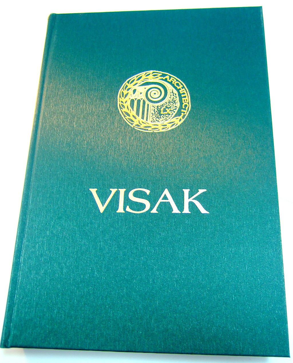 Друк книг «Архитектор Валентин Исак (VISAK)». Поліграфія друкарні Макрос, виготовлення книг, специфікація 965991-1